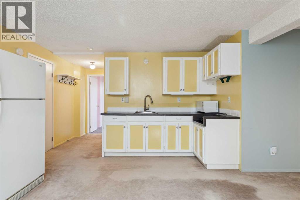 923 Midridge Drive SE, Calgary, Alberta  T2X 1H5 - Photo 29 - A2311485