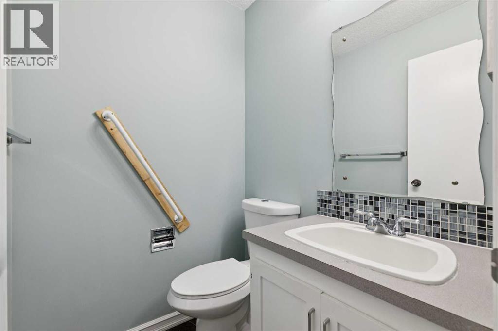 923 Midridge Drive SE, Calgary, Alberta  T2X 1H5 - Photo 20 - A2311485