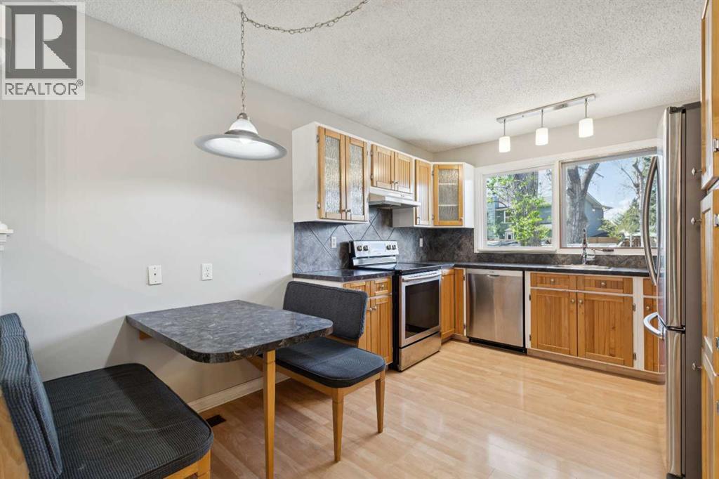923 Midridge Drive SE, Calgary, Alberta  T2X 1H5 - Photo 12 - A2311485