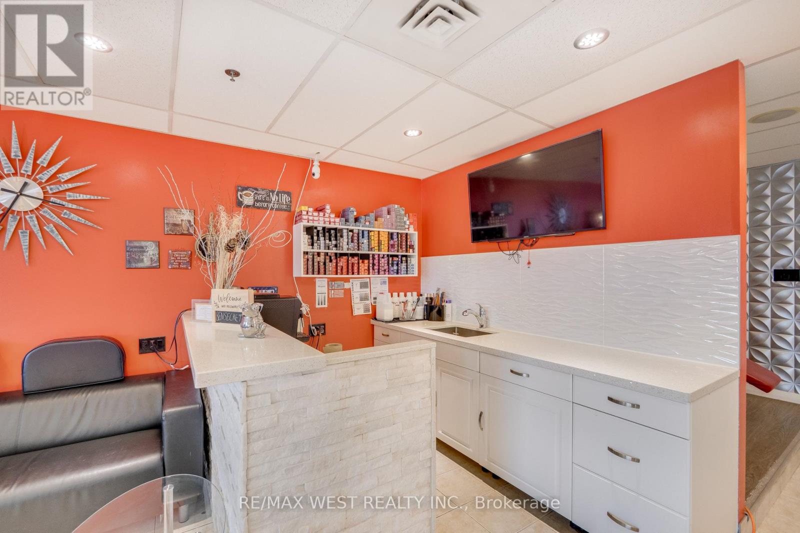 1b - 1102 Centre St Street, Vaughan, Ontario  L4J 3M8 - Photo 5 - N13163072