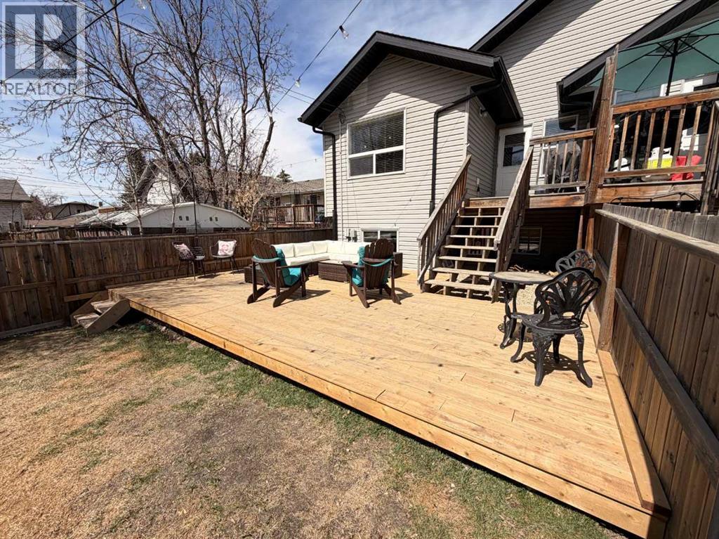 B 3809 46 Street, Red Deer, Alberta  T4N 1L7 - Photo 2 - A2313919