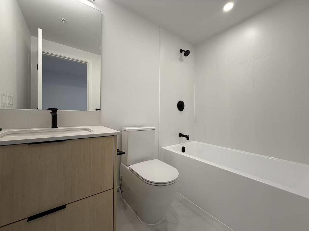 13738 Central Avenue, Surrey, British Columbia  V3T 0X5 - Photo 14 - R3126897
