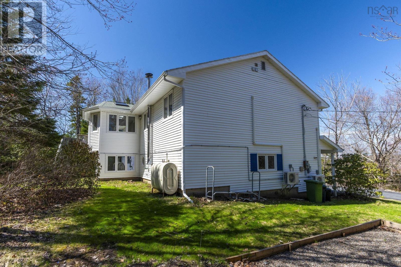 5 Lisa Court, Hammonds Plains, Nova Scotia  B4B 1K4 - Photo 49 - 202603068