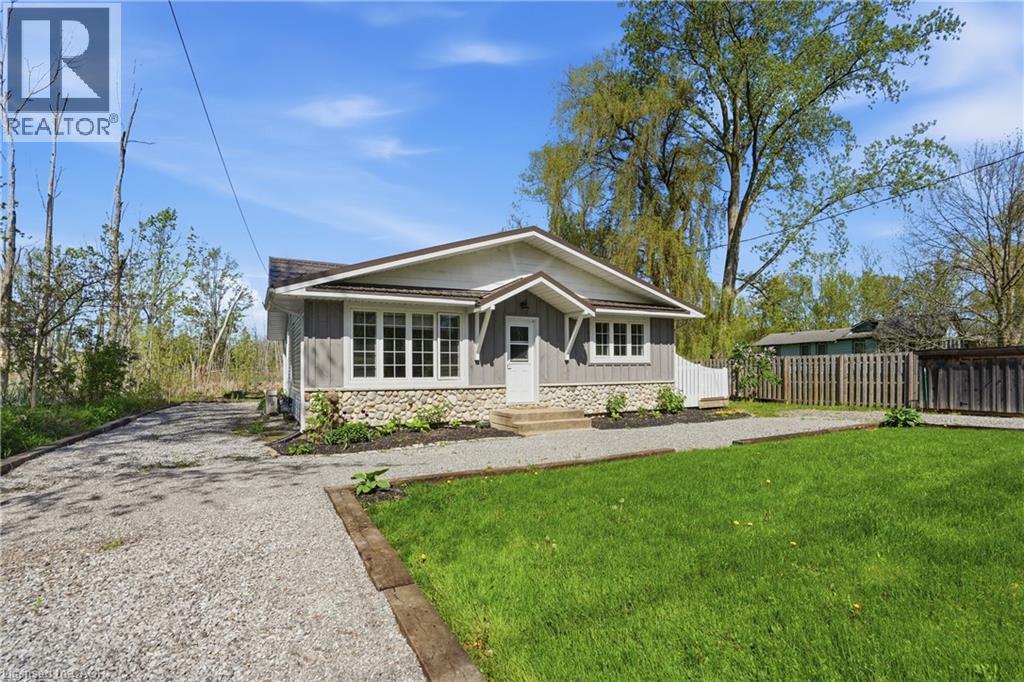 421 Point Abino Road S, Ridgeway, Ontario  L0S 1N0 - Photo 2 - 40832778