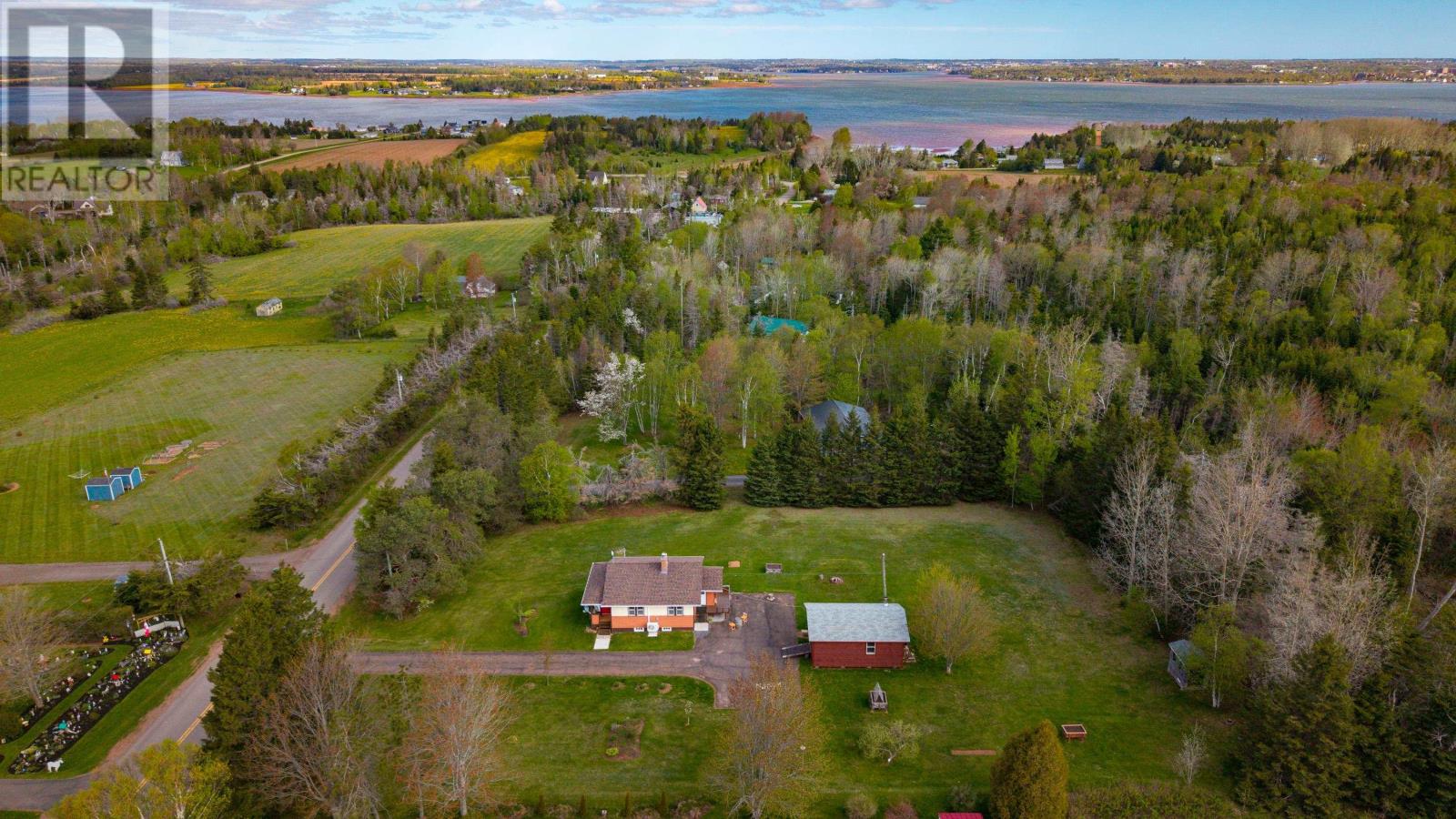 3153 Rte 19, Rocky Point, Prince Edward Island  C0A 1H2 - Photo 3 - 202611876