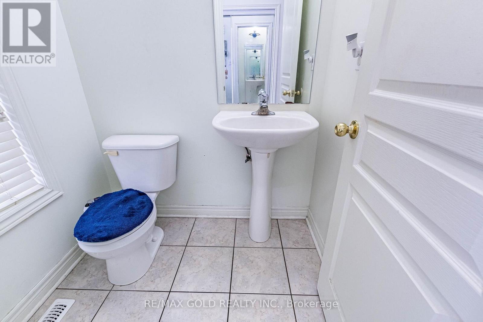 Unknown Address, ,    - Photo 23 - W13163008