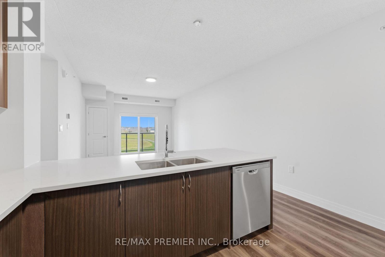 306 - 6415 Regional Road 25 Road, Milton, Ontario  L9T 8R2 - Photo 6 - W13163016