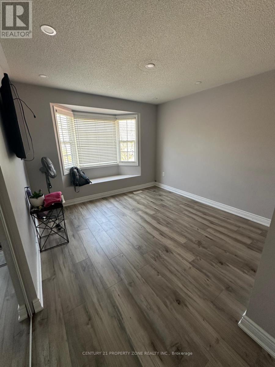 18 Mistybrook Crescent, Brampton, Ontario  L7A 2S8 - Photo 15 - W13163086