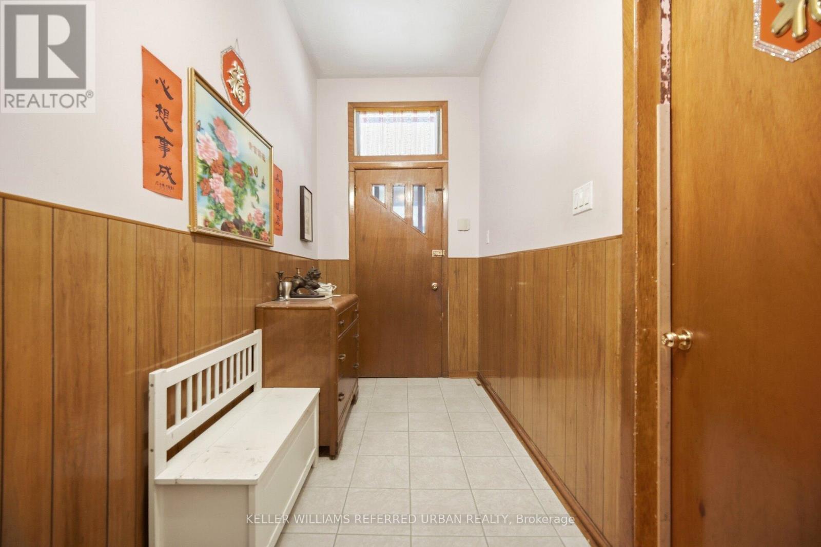 174 Lansdowne Avenue, Toronto, Ontario M6K 2V9 - Photo 33 - W13163124