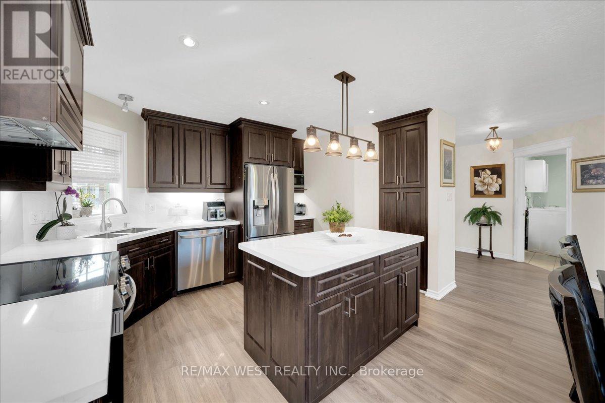 2 - 2 Reddington Drive, Caledon, Ontario  L7E 4C4 - Photo 11 - W13163146
