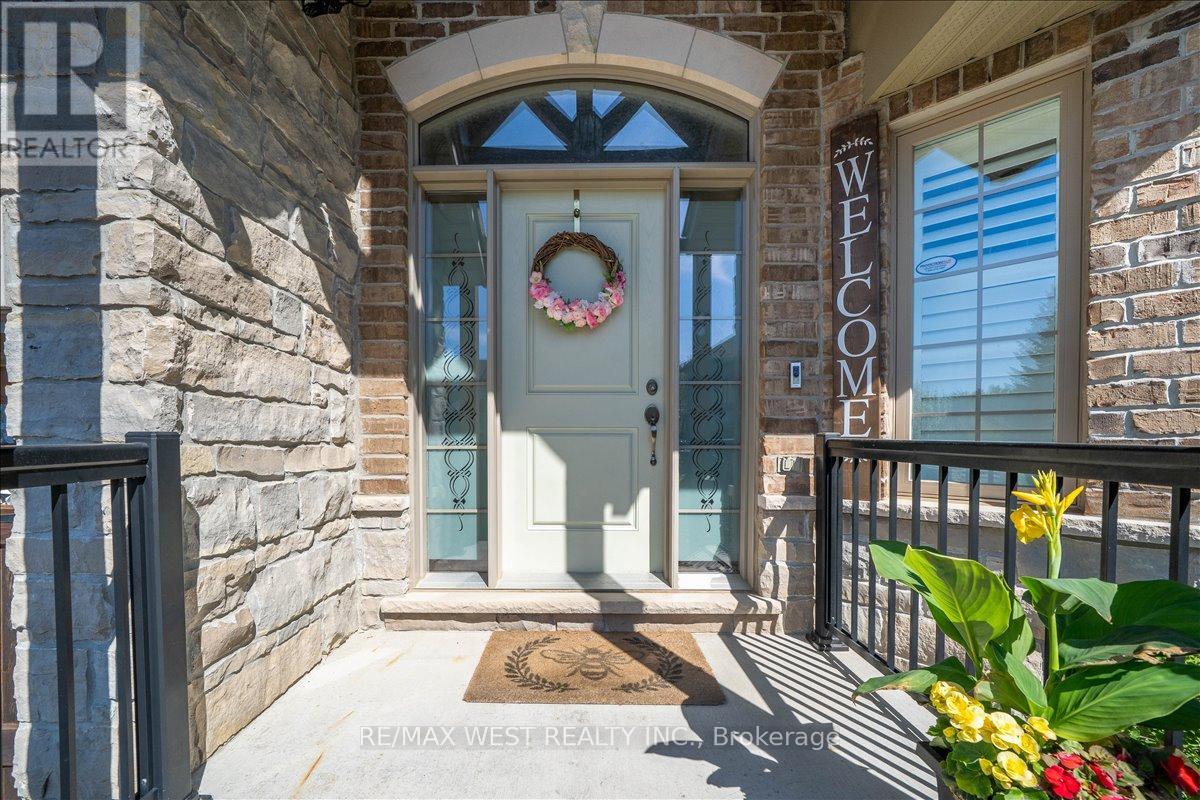 2 - 2 Reddington Drive, Caledon, Ontario  L7E 4C4 - Photo 4 - W13163146