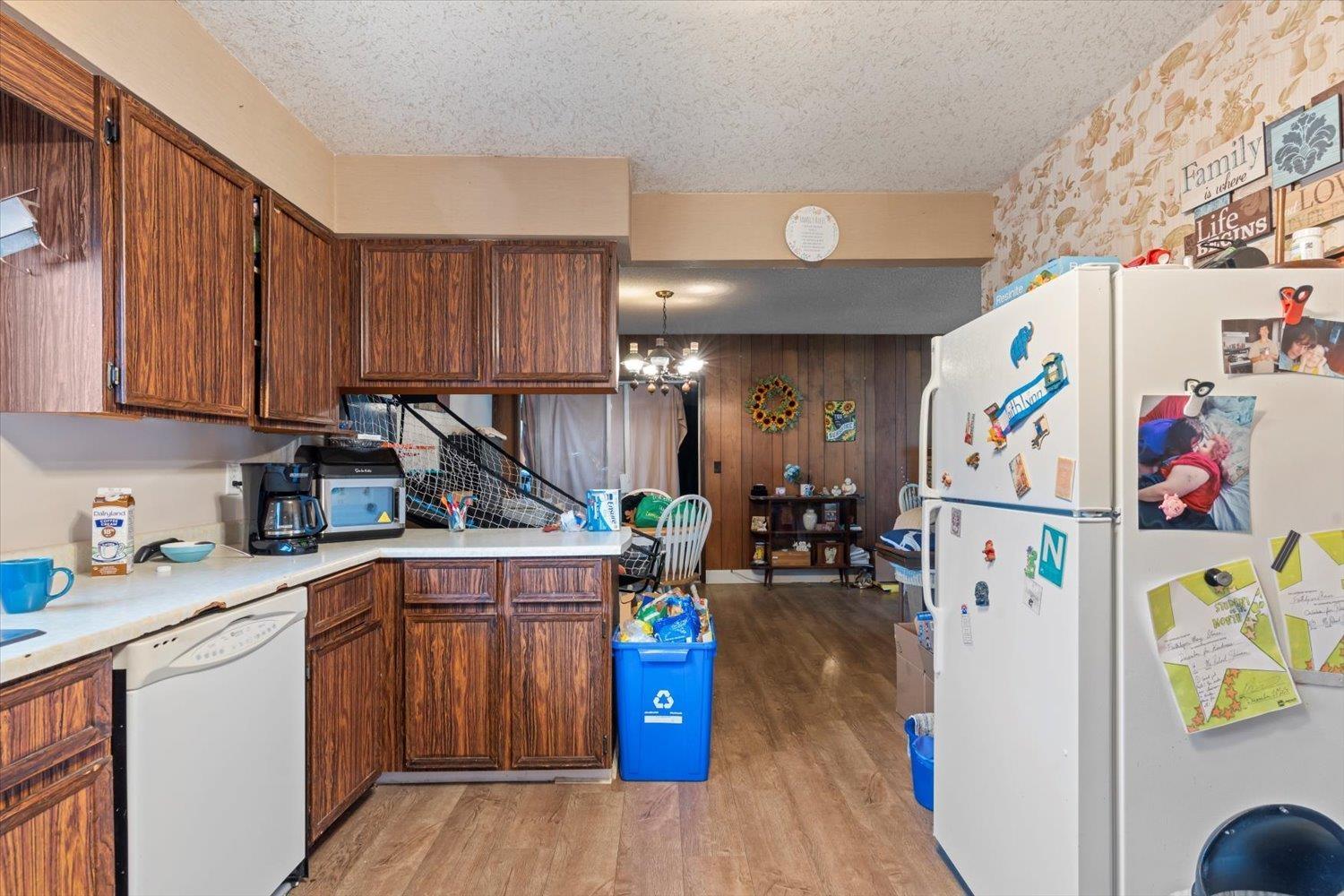 385 3rd Avenue, Hope, Hope, British Columbia  V0X 1L1 - Photo 6 - R3126526