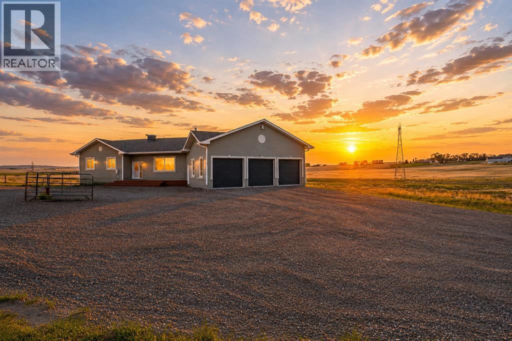 354177 76 Street E, Rural Foothills County, Alberta  T1S 5W9 - Photo 1 - A2313386