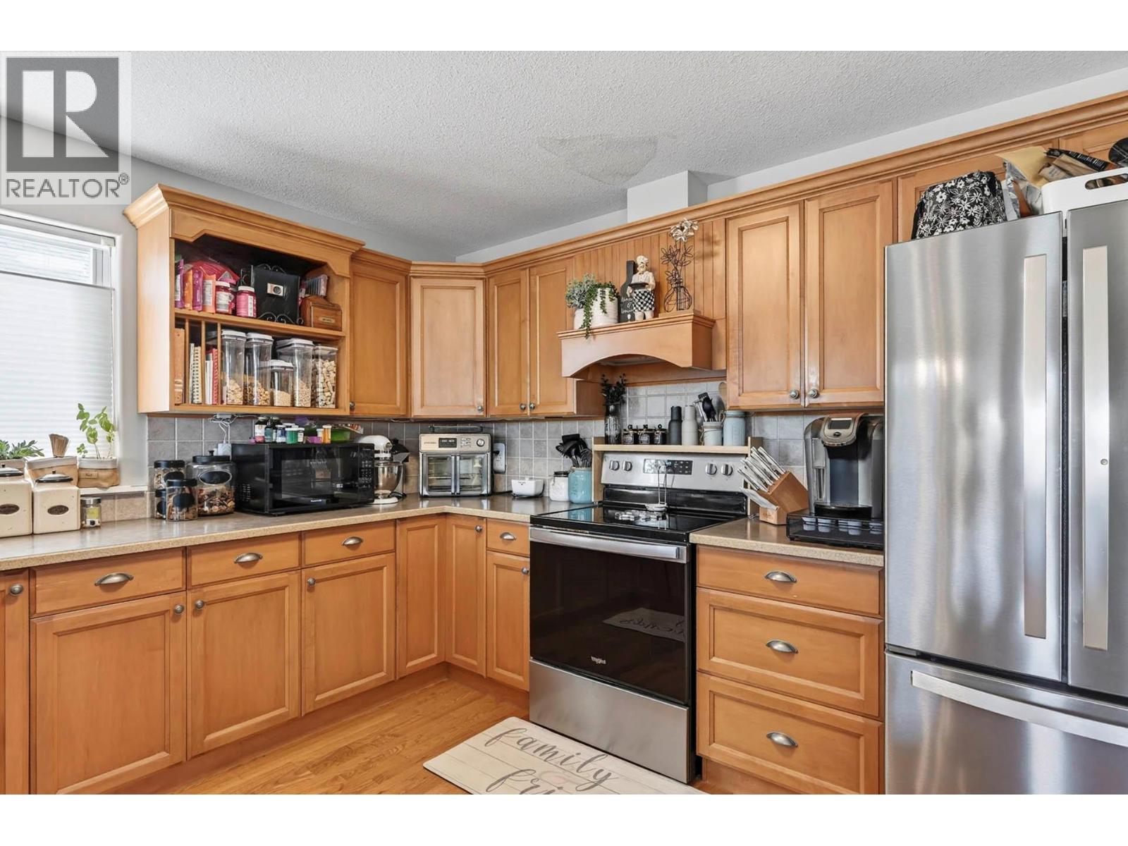 1996 Raven Crescent, Kamloops, British Columbia  V2B 8P5 - Photo 12 - 10387814