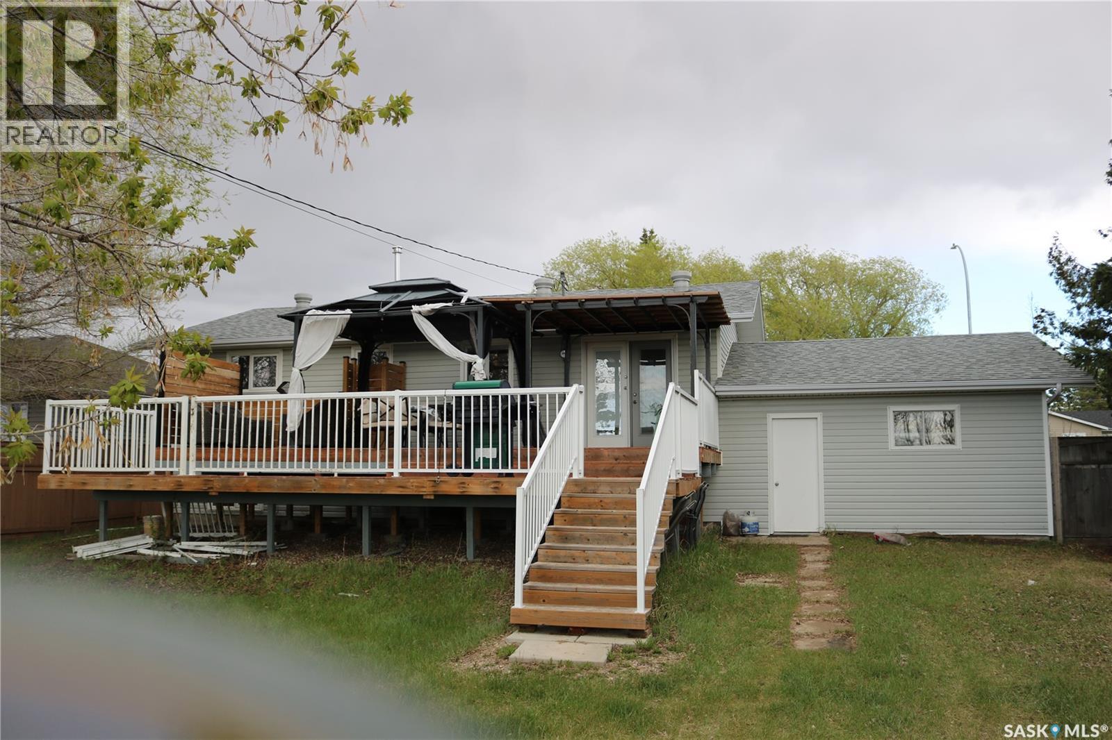 118 4th Avenue, Dundurn, Saskatchewan  S0K 1K0 - Photo 21 - SK036815