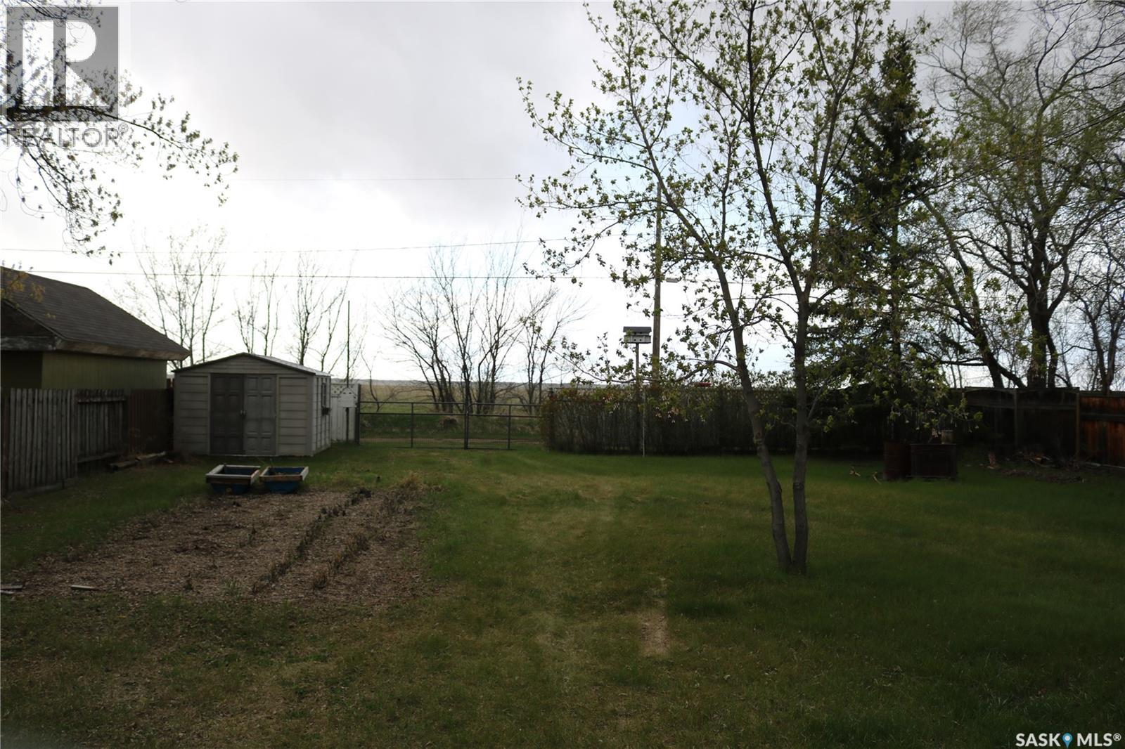 118 4th Avenue, Dundurn, Saskatchewan  S0K 1K0 - Photo 23 - SK036815