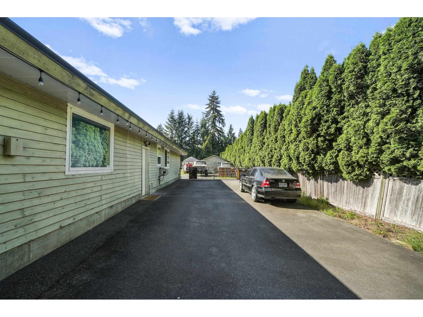25040 57 Avenue, Langley, British Columbia  V4W 1T6 - Photo 36 - R3126586