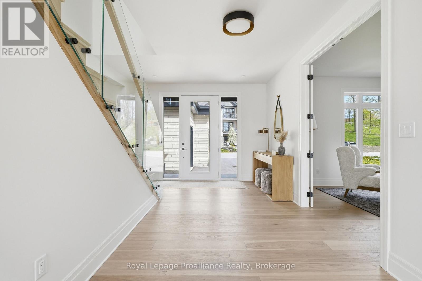 107 Villeneuve Drive, Prince Edward County (Picton Ward), Ontario  K0K 2T0 - Photo 3 - X13163478