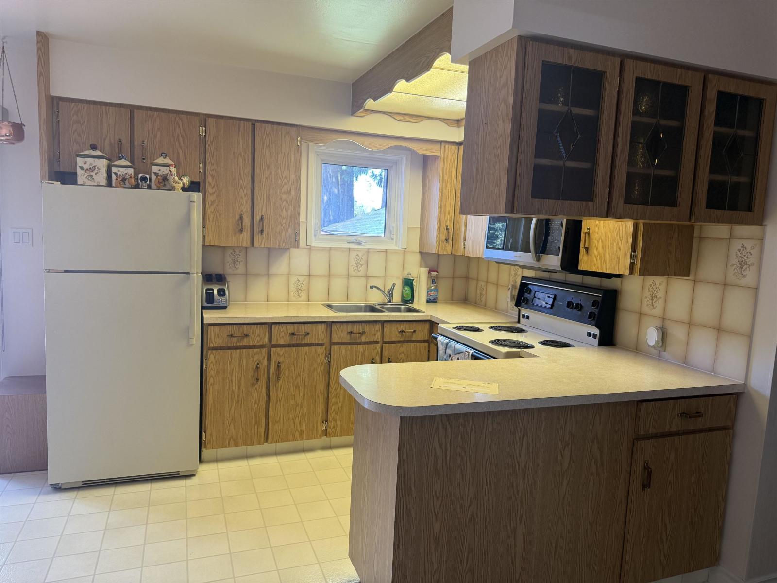 11525 96a Avenue, Surrey, British Columbia  V3V 1Z9 - Photo 11 - R3125916