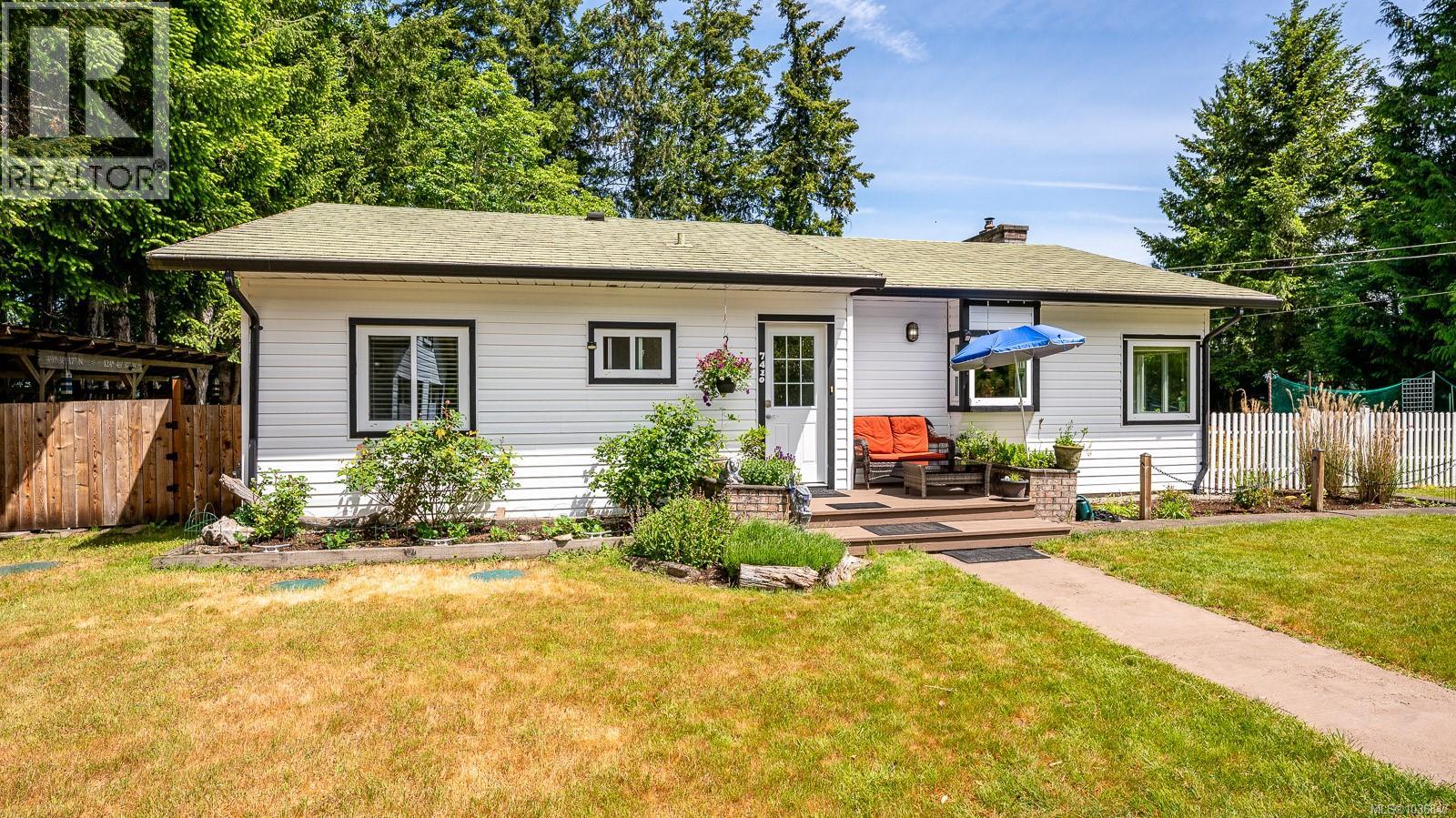 7410 Yake Rd, Fanny Bay, British Columbia  V0R 1W0 - Photo 3 - 1036847
