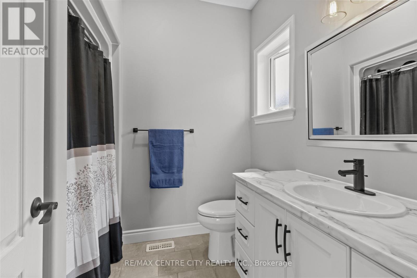 58 Potter Drive, Loyalist, Ontario  K0H 2H0 - Photo 18 - X13163234