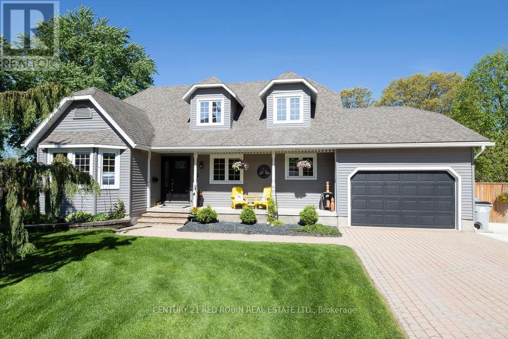 25 HERITAGE COURT, Strathroy-Caradoc, Ontario