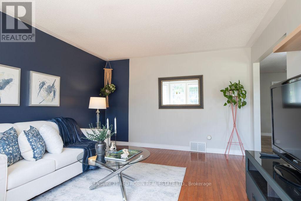 25 Heritage Court, Strathroy-Caradoc, Ontario  N7G 3Y5 - Photo 7 - X13163312