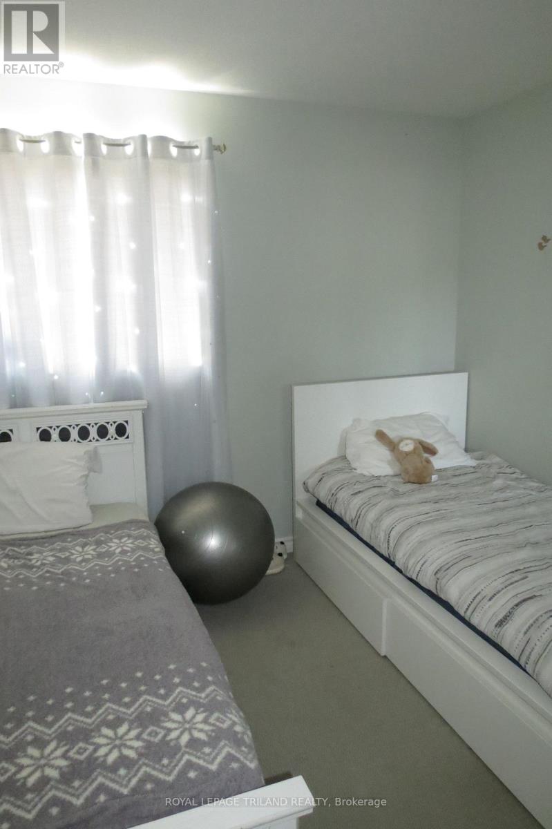 Main Level - 204 Peach Tree Boulevard, St. Thomas, Ontario N5R 0E3 - Photo 25 - X13163440