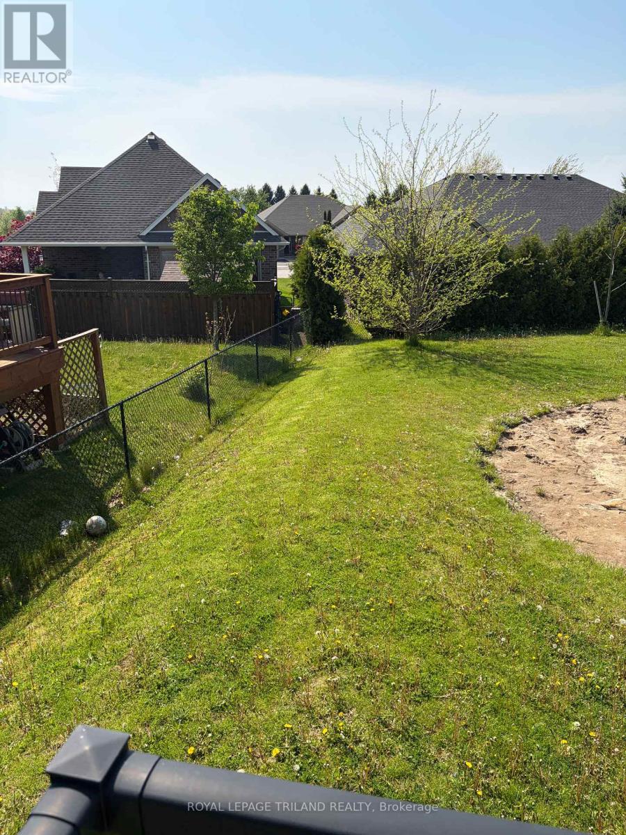 Main Level - 204 Peach Tree Boulevard, St. Thomas, Ontario N5R 0E3 - Photo 36 - X13163440