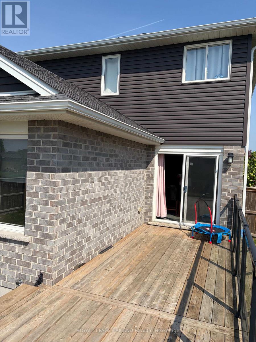 Main Level - 204 Peach Tree Boulevard, St. Thomas, Ontario N5R 0E3 - Photo 38 - X13163440