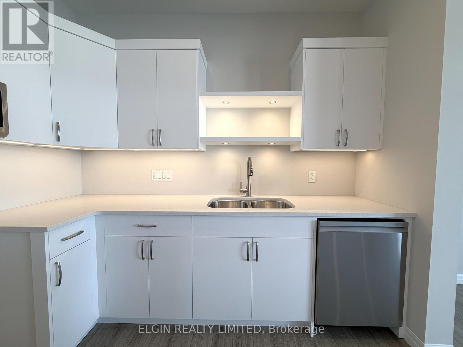 10 Canary Street, Tillsonburg, Ontario N4G 0K4 - Photo 5 - X13163494