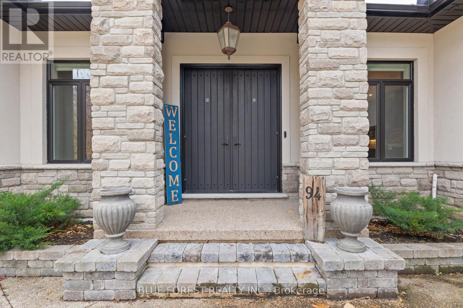 94 Harris Road, Middlesex Centre, Ontario N0L 1E0 - Photo 2 - X13163526