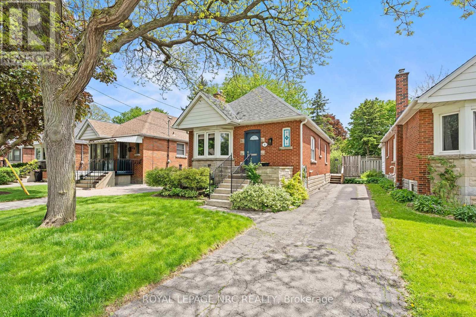 81 BELVIDERE AVENUE, Hamilton, Ontario