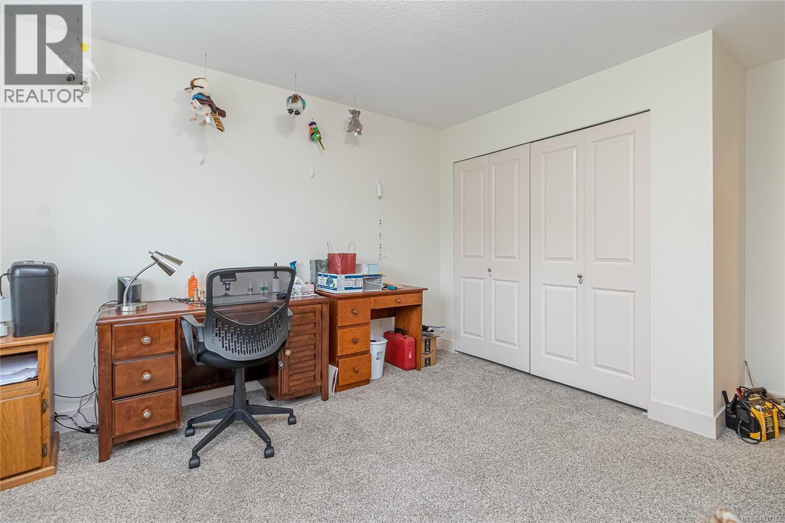 For Sale: 201 257 Moilliet St S, Parksville, ON | 4 Bed, 3 Bath House for $295,000. See 26 photos!