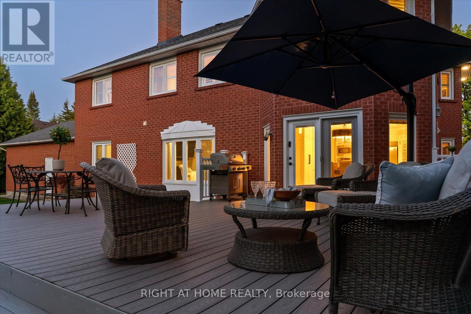 137 Treegrove Circle, Aurora, Ontario  L4G 6L9 - Photo 44 - N13162420