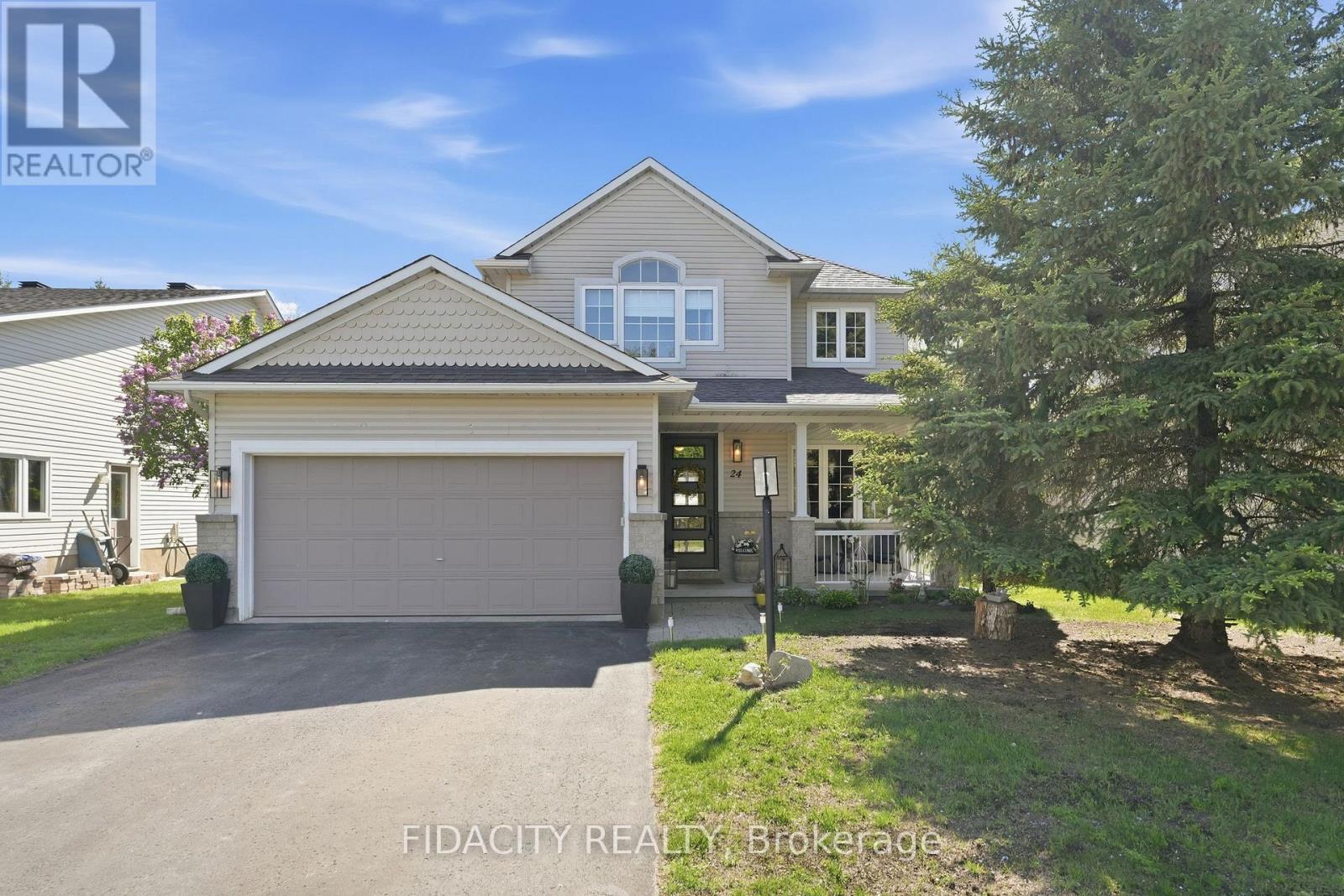24 SIROCCO CRESCENT, Ottawa, Ontario