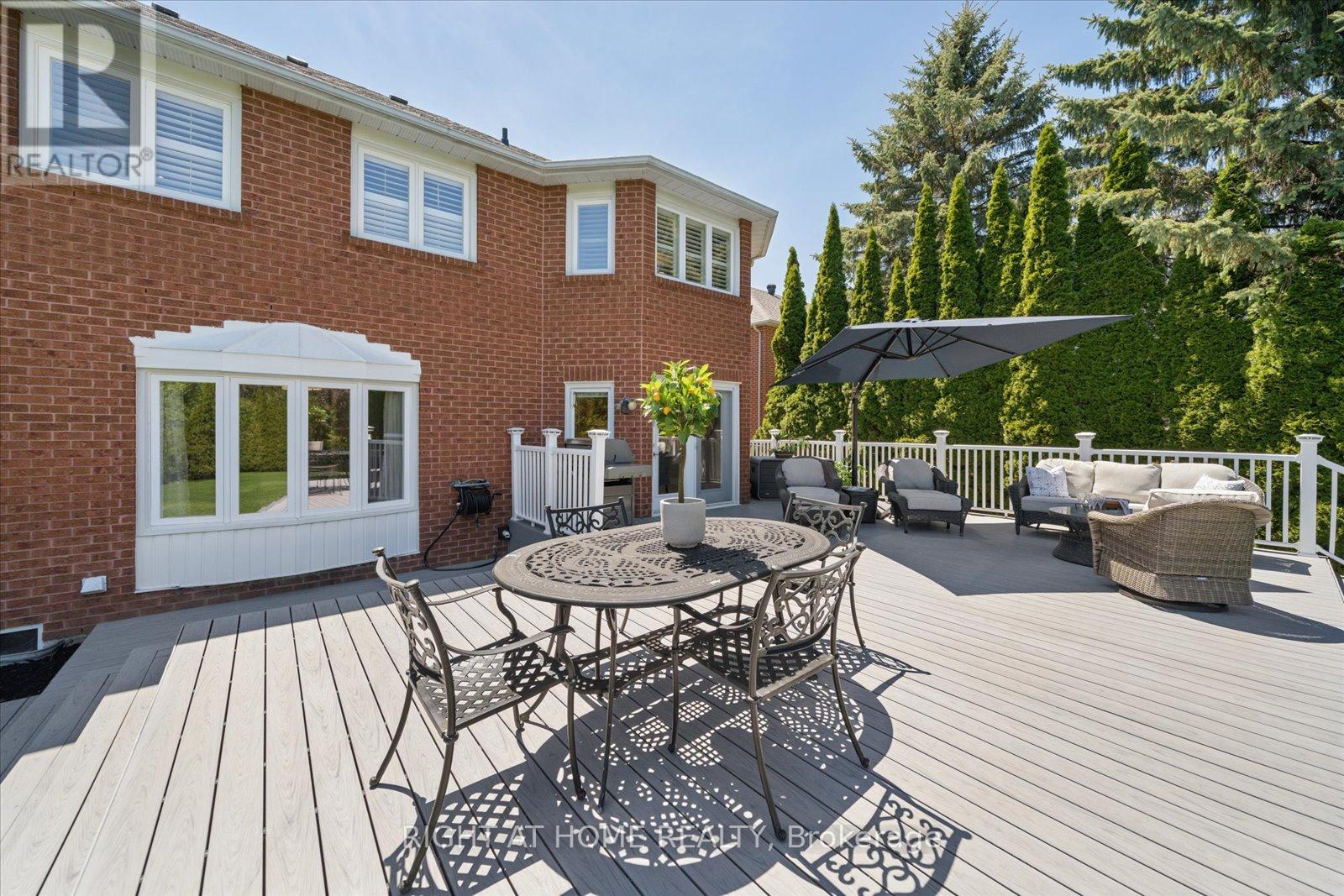137 Treegrove Circle, Aurora, Ontario  L4G 6L9 - Photo 46 - N13162420