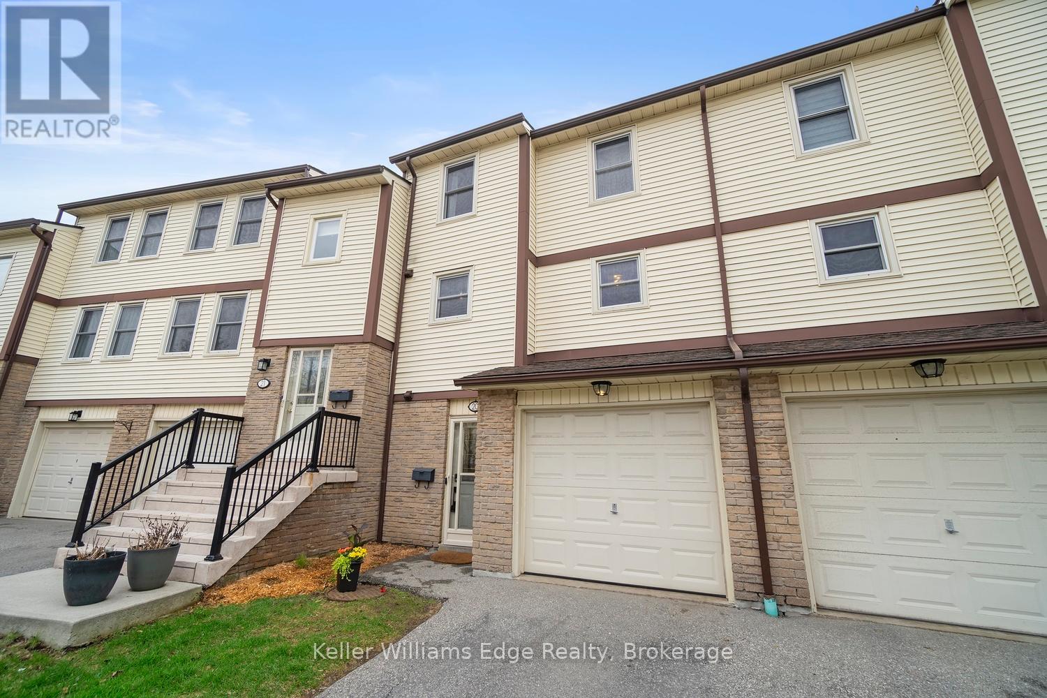 20 - 7340 Copenhagen Road, Mississauga, Ontario  L5N 2S5 - Photo 2 - W13163480