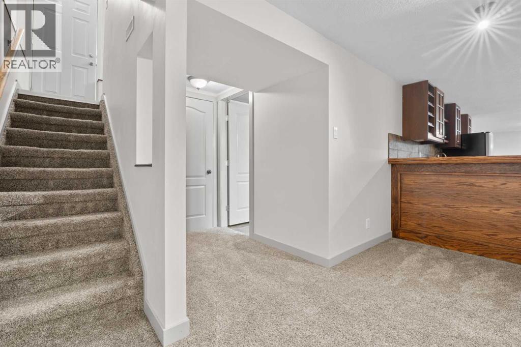2420 Langriville Drive SW, Calgary, Alberta  T3E 5G8 - Photo 25 - A2312635