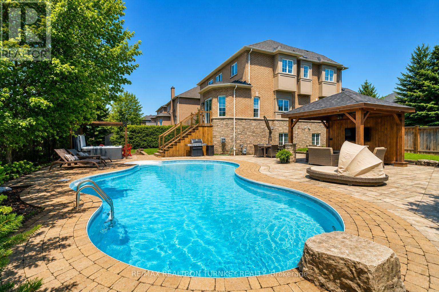 778 Quantra Crescent, Newmarket, Ontario  L3X 1M9 - Photo 36 - N13105104