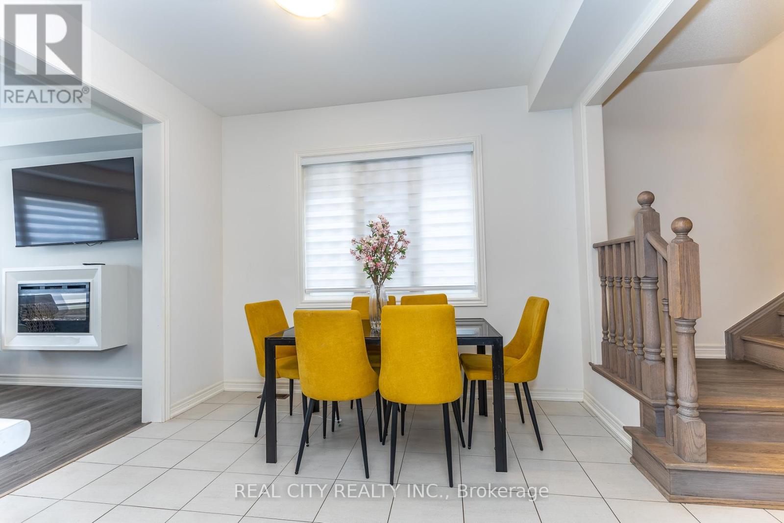 11 Hager Creek Terrace, Hamilton, Ontario  L0R 2H7 - Photo 15 - X12549152