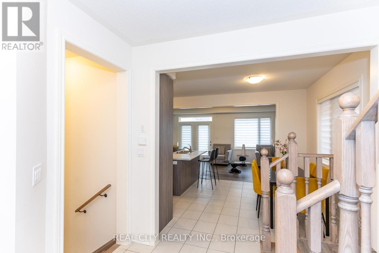 11 Hager Creek Terrace, Hamilton, Ontario  L0R 2H7 - Photo 3 - X12549152