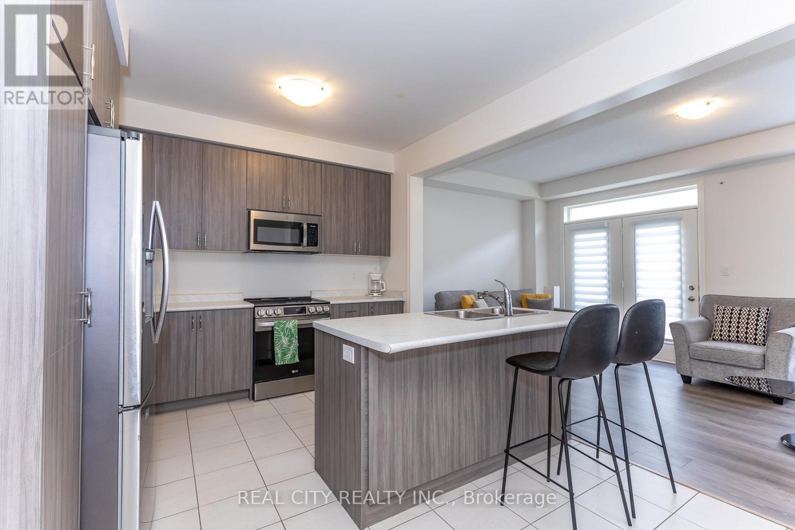 11 Hager Creek Terrace, Hamilton, Ontario  L0R 2H7 - Photo 12 - X12549152