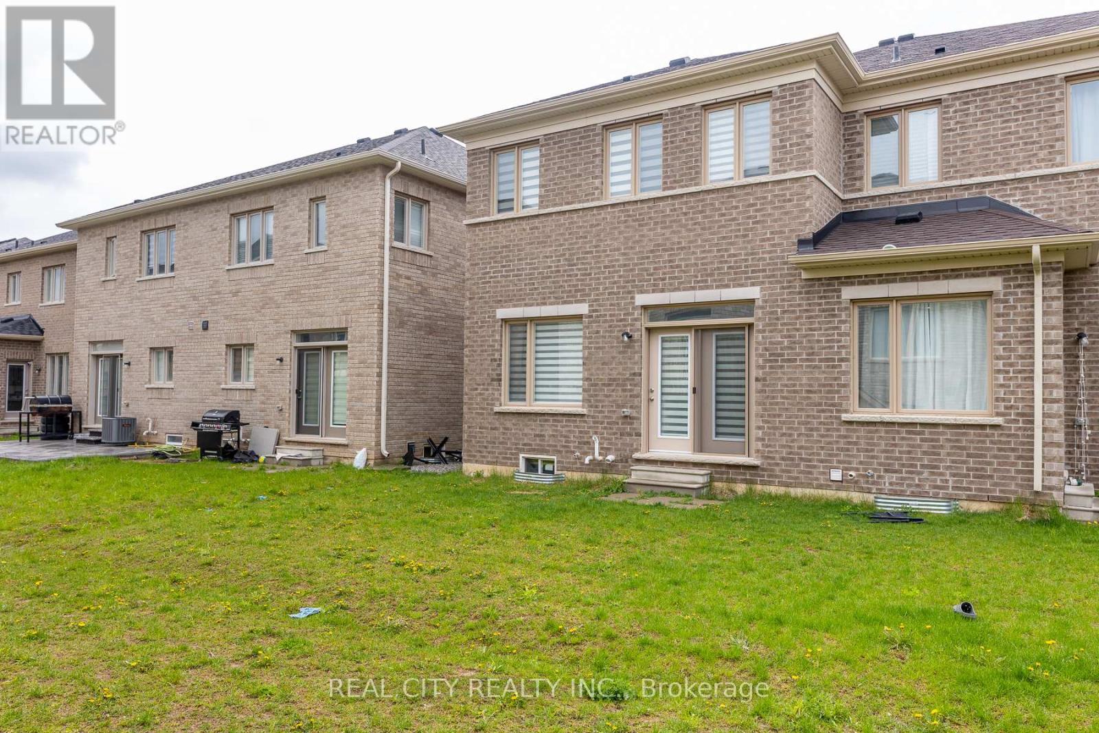 11 Hager Creek Terrace, Hamilton, Ontario  L0R 2H7 - Photo 45 - X12549152