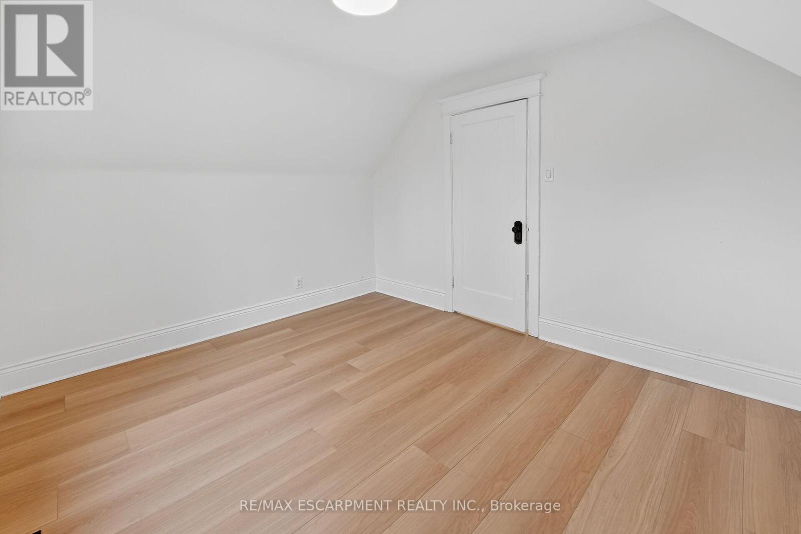 101 Houghton Avenue S, Hamilton, Ontario  L8K 2M9 - Photo 21 - X13123748