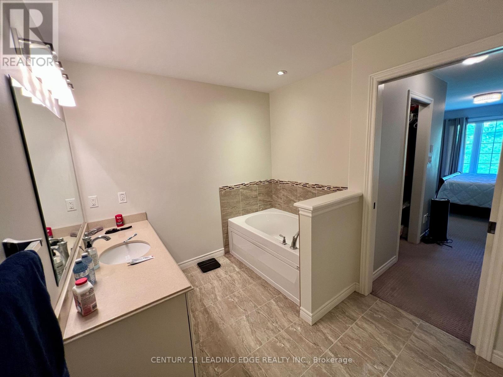 134 - 301 Carnegie Avenue, Peterborough, Ontario  K9L 0E9 - Photo 10 - X13163126