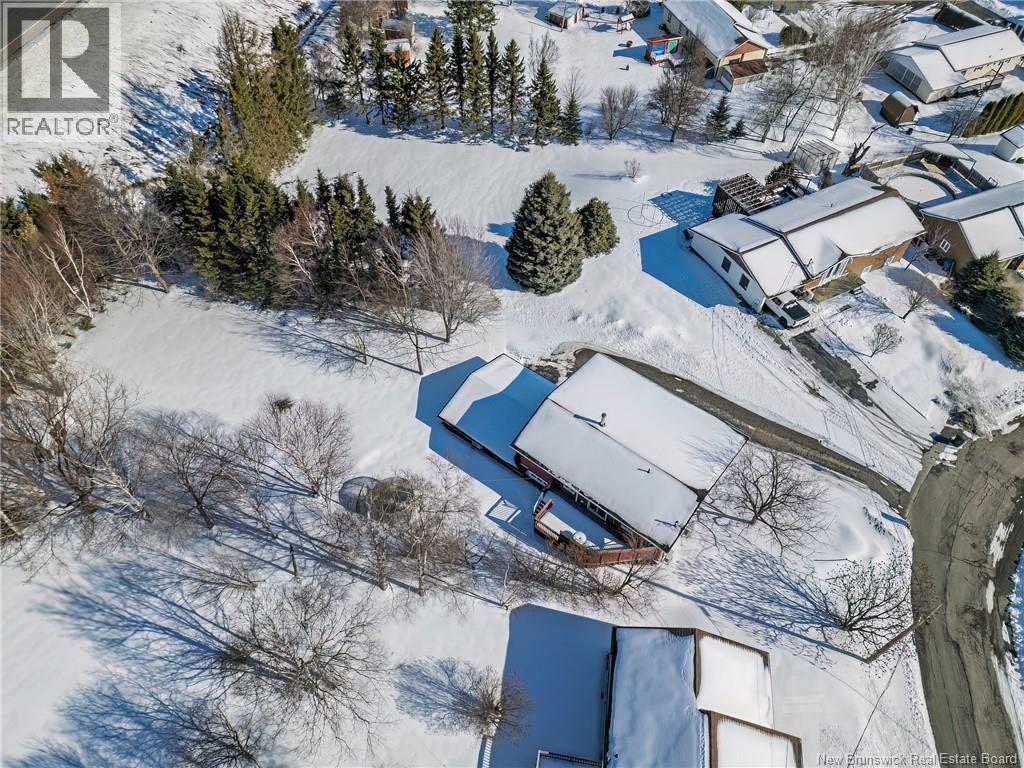 855 Walker Street, Grand Falls, New Brunswick  E3Z 1A4 - Photo 11 - NB136779