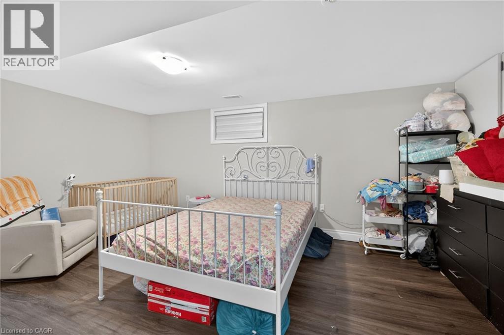 1 Sandringham Avenue, Hamilton, Ontario  L9C 2H3 - Photo 37 - 40832725