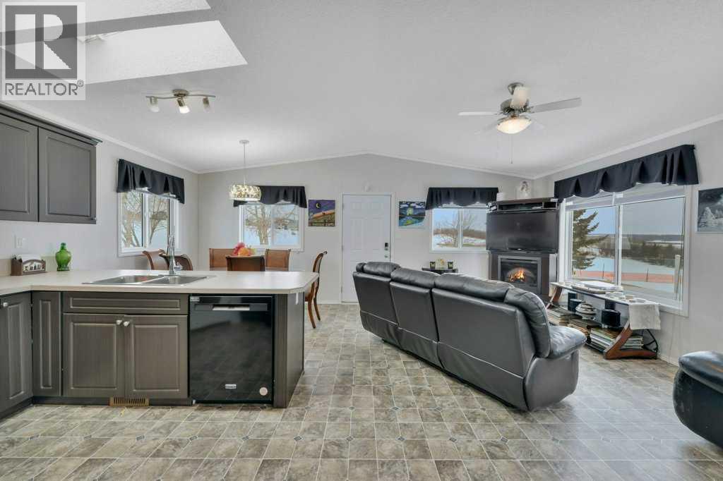 4079, 25054 Pine Lake Road S, Rural Red Deer County, Alberta  T0M 1R0 - Photo 7 - A2310307