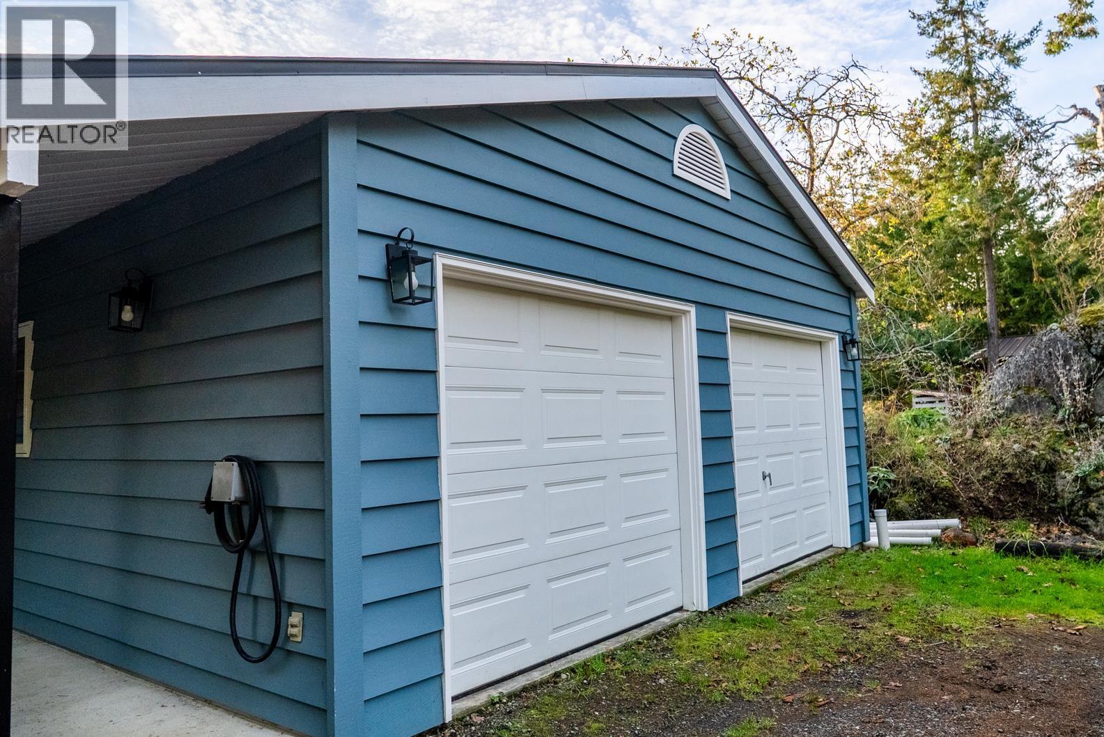 37189 Schooner Way, Pender Island, British Columbia V0N 2M2 - Photo 32 - R3126823
